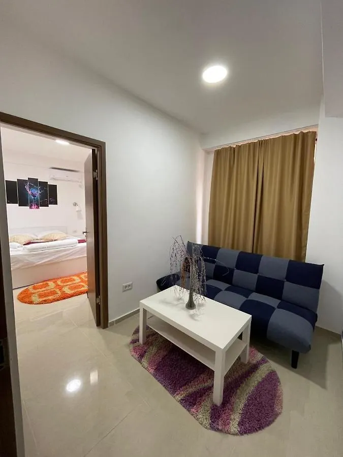 Hostel Tripoli Palace Бухарест