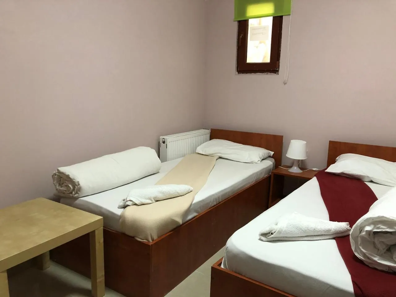 Hostel Tripoli Bucharest 2*,