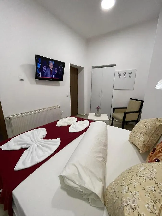 Hostel Tripoli Palace Bucareste
