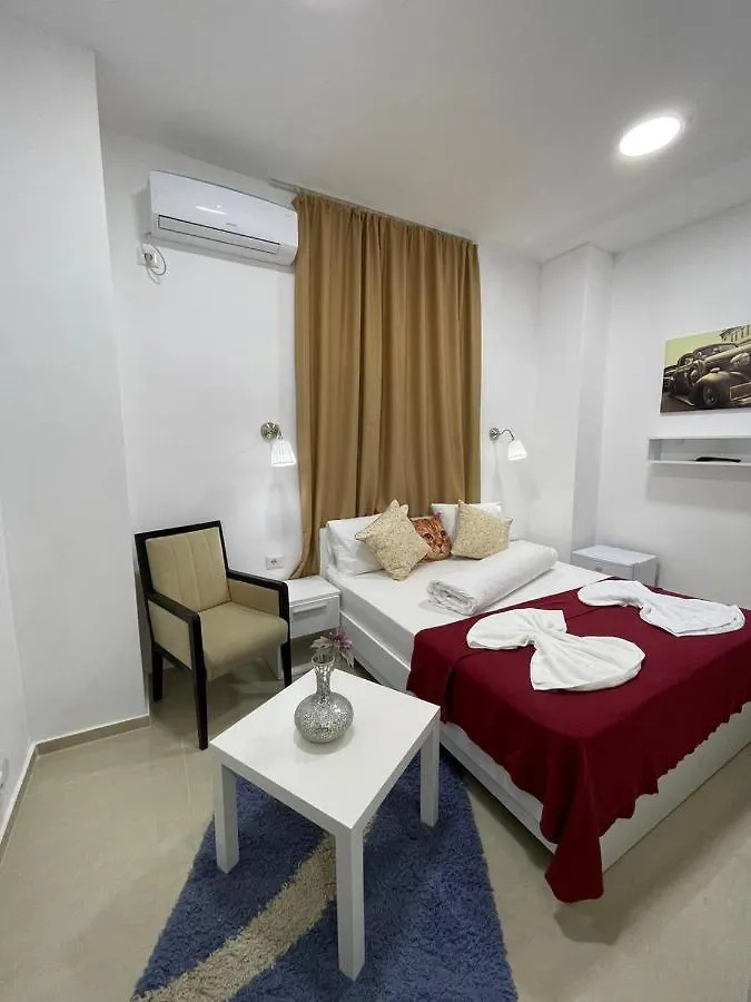Hostel Tripoli Palace Bucareste 0*,