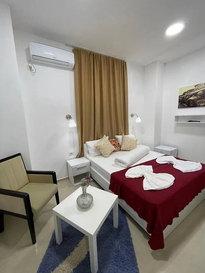 Hostel Tripoli Palace Bucareste Roménia