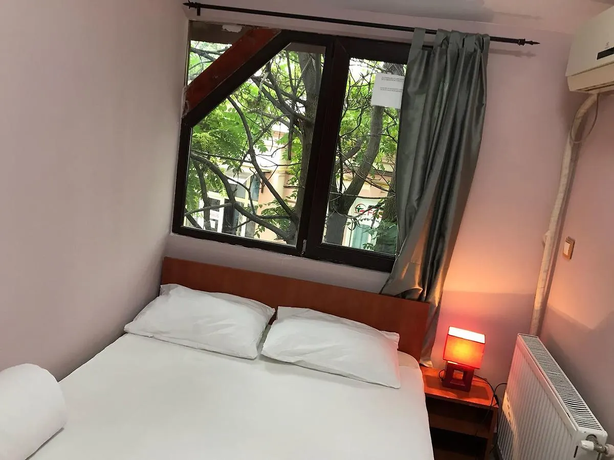 Hostel Tripoli Palace Bucareste